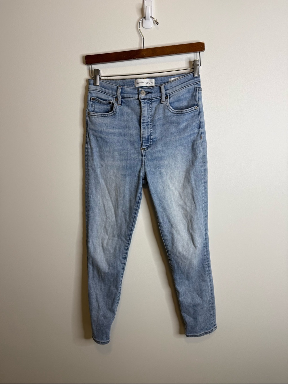 DENIM FORUM the Lola High Rise Skinny 26L